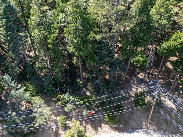 24355 Albrun, Crestline, CA 92325