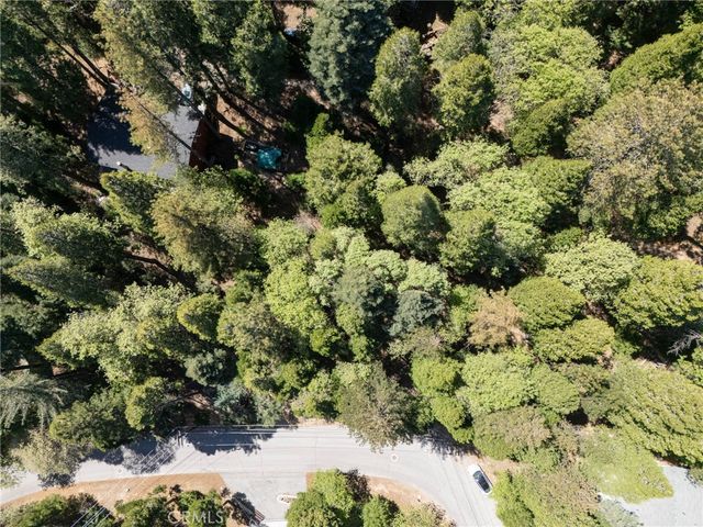 24355 Albrun, Crestline, CA 92325
