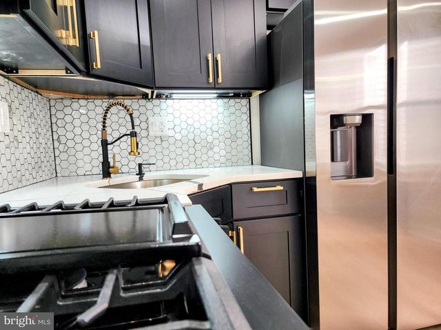 348 N GROSS ST, Philadelphia, PA 19139