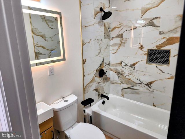 348 N GROSS ST, Philadelphia, PA 19139