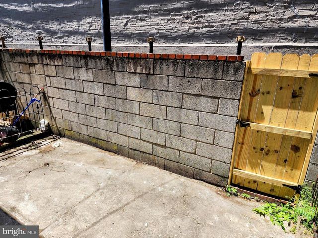 348 N GROSS ST, Philadelphia, PA 19139