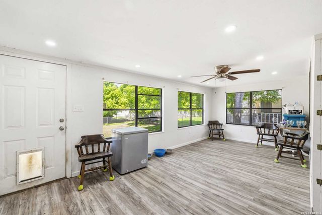 110 PALO VERDE DR, Kerrville, TX 78028