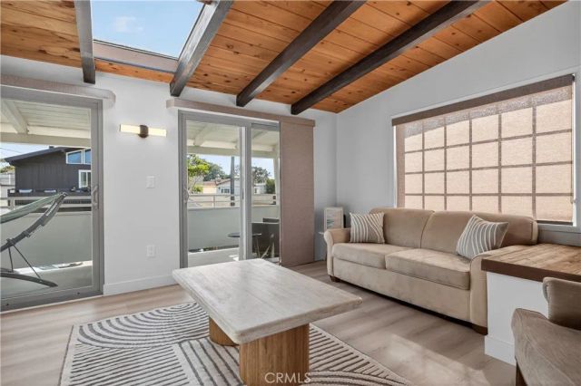 317 Cahuenga, Oxnard, CA 93035