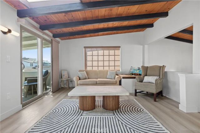 317 Cahuenga, Oxnard, CA 93035