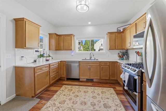 15 W BANK STREET, Fond Du Lac, WI 54935