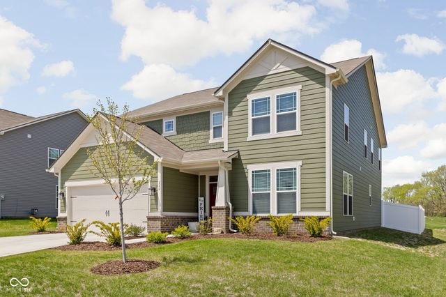 226 Ambassador Drive, Pittsboro, IN 46167