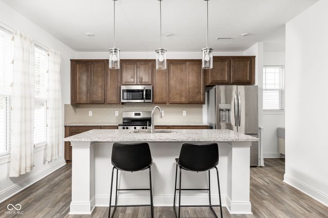 226 Ambassador Drive, Pittsboro, IN 46167