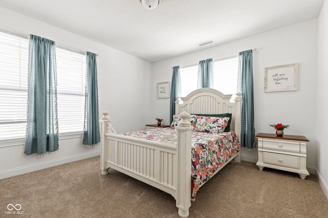 226 Ambassador Drive, Pittsboro, IN 46167