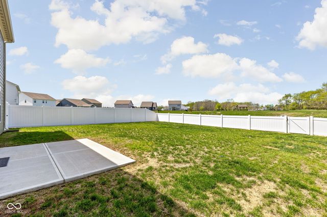 226 Ambassador Drive, Pittsboro, IN 46167