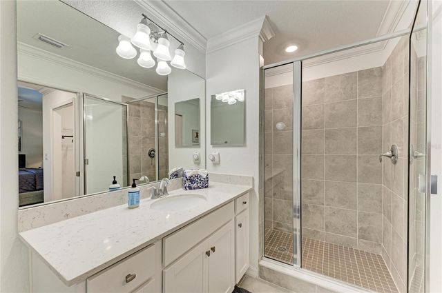 18114 GAWTHROP DRIVE 306, Bradenton, FL 34211