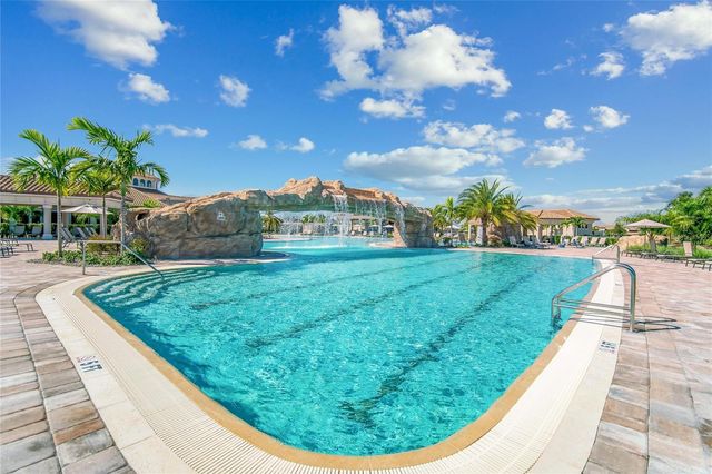 18114 GAWTHROP DRIVE 306, Bradenton, FL 34211