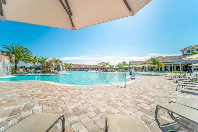 18114 GAWTHROP DRIVE 306, Bradenton, FL 34211