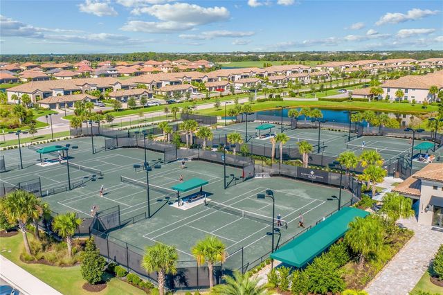 18114 GAWTHROP DRIVE 306, Bradenton, FL 34211