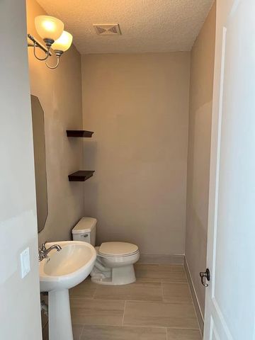 520 NW 39TH Circle, Boca Raton, FL 33431