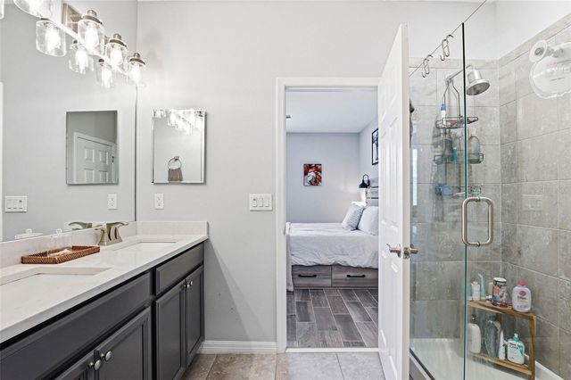 2818 GRAND KEMERTON PLACE, Tampa, FL 33618