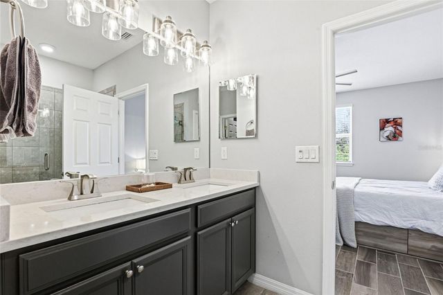 2818 GRAND KEMERTON PLACE, Tampa, FL 33618