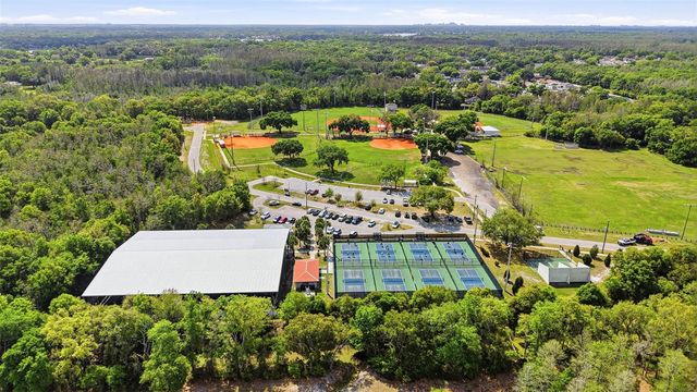 2818 GRAND KEMERTON PLACE, Tampa, FL 33618