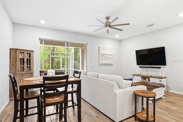 2818 GRAND KEMERTON PLACE, Tampa, FL 33618