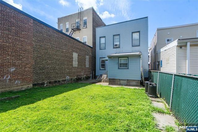 584 57th Street, West New York, NJ 07093