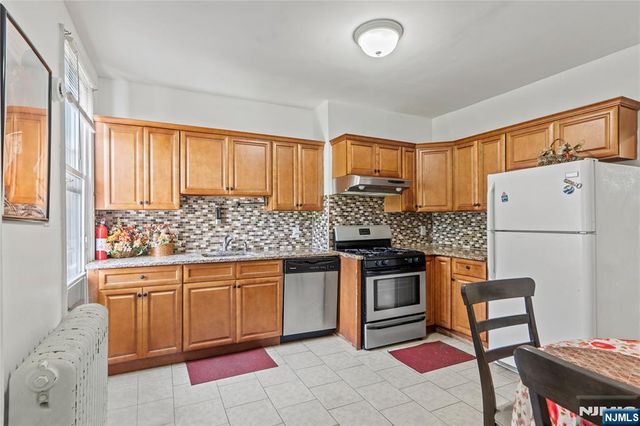 584 57th Street, West New York, NJ 07093