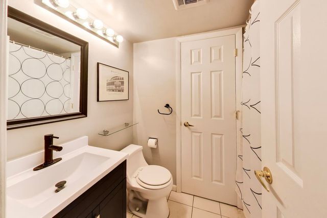 1720 E Shannon Lane 6, Palatine, IL 60074