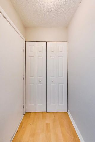 1720 E Shannon Lane 6, Palatine, IL 60074