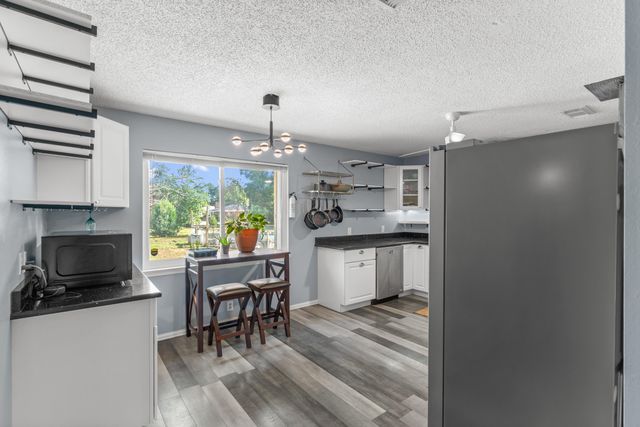 4320 Reinsma Road, Milton, FL 32583