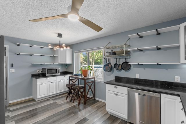 4320 Reinsma Road, Milton, FL 32583