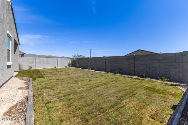 1915 S 241ST Drive, Buckeye, AZ 85326