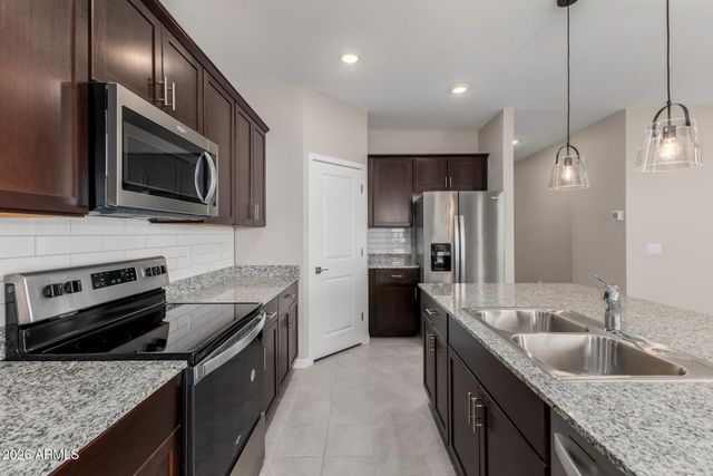 1915 S 241ST Drive, Buckeye, AZ 85326