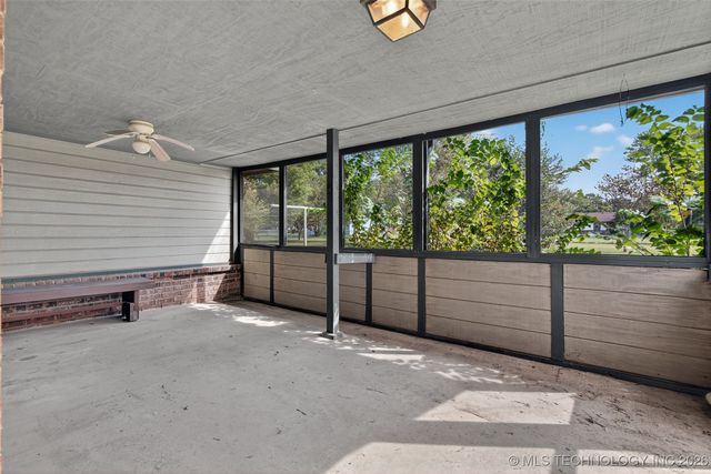 11313 E Southpark Road, Claremore, OK 74019