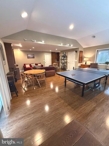 901 SPRING GARDEN ST, Elizabethtown, PA 17022