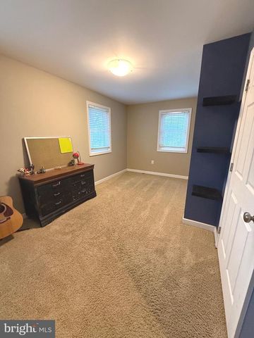 901 SPRING GARDEN ST, Elizabethtown, PA 17022