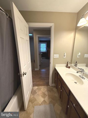 901 SPRING GARDEN ST, Elizabethtown, PA 17022