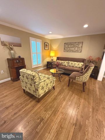 901 SPRING GARDEN ST, Elizabethtown, PA 17022