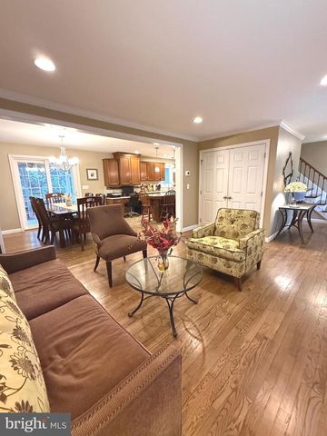 901 SPRING GARDEN ST, Elizabethtown, PA 17022