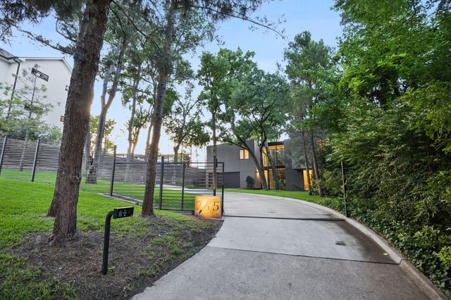765 Evergreen Hills Road, Dallas, TX 75208