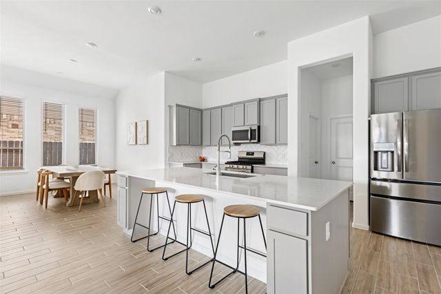 9423 Pelican Cliff Court Cliff, Houston, TX 77365