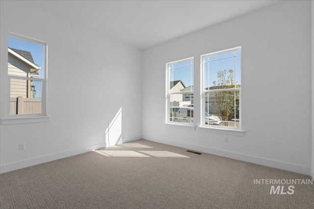 3611 S Anise Ave, Nampa, ID 83686