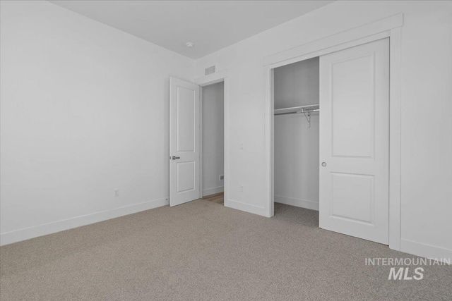 3611 S Anise Ave, Nampa, ID 83686
