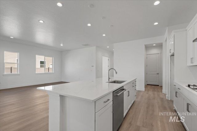 3611 S Anise Ave, Nampa, ID 83686