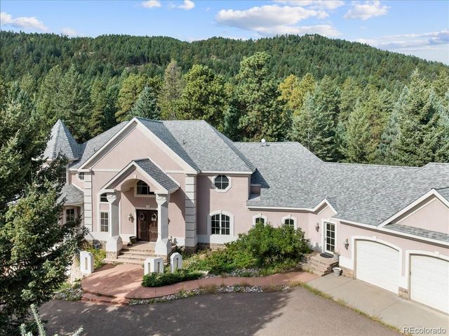 8111 S Homesteader Drive, Morrison, CO 80465