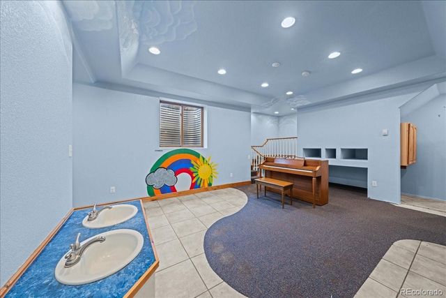 8111 S Homesteader Drive, Morrison, CO 80465