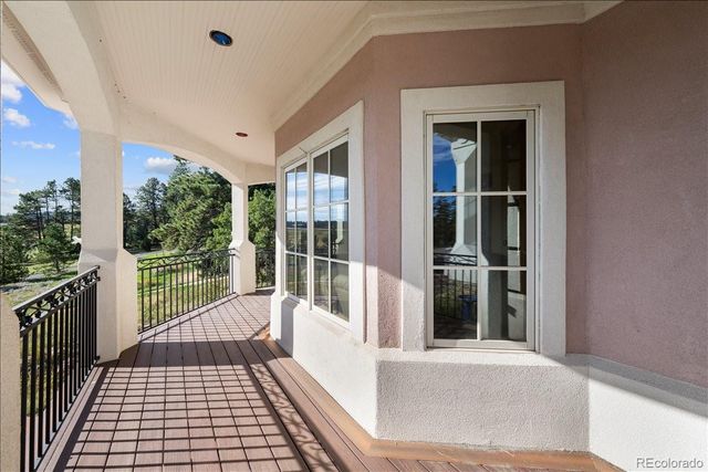 8111 S Homesteader Drive, Morrison, CO 80465