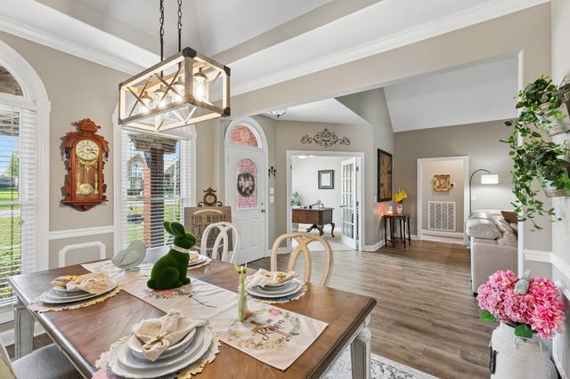 1035 Bending Chestnut Dr, Lebanon, TN 37087