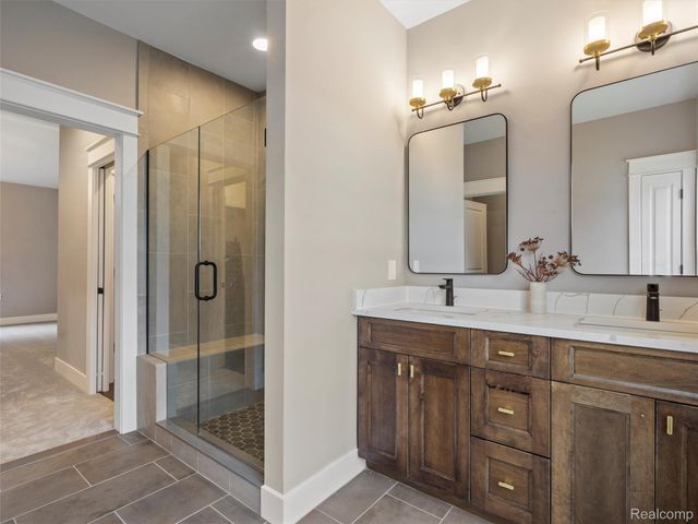 7670 Parshallville Road, Hartland Township, MI 48430