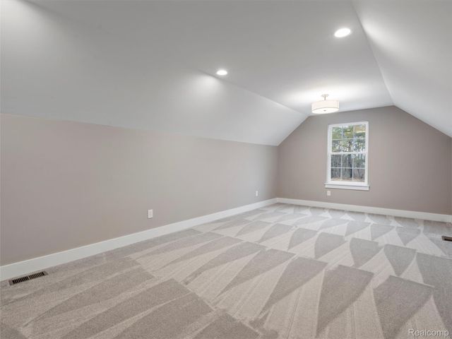 7670 Parshallville Road, Hartland Township, MI 48430