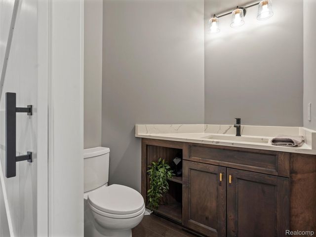 7670 Parshallville Road, Hartland Township, MI 48430