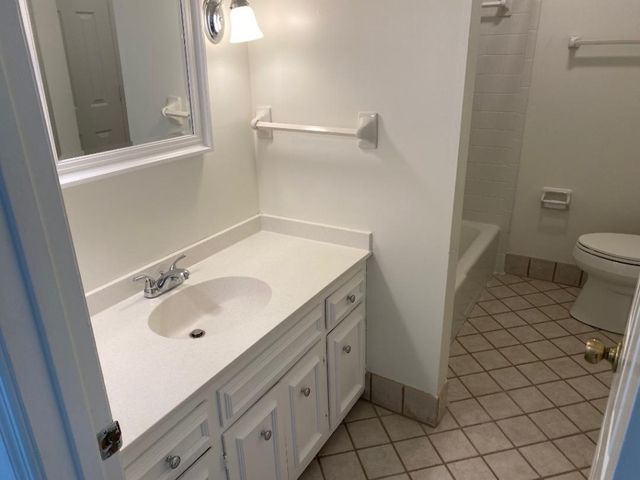 704 Fox Ridge Dr, Brentwood, TN 37027