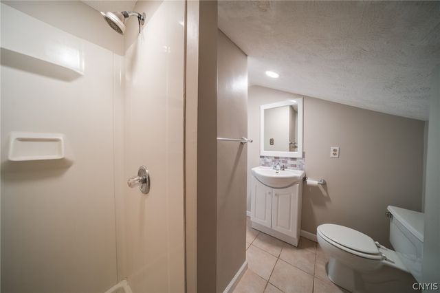 4300 Fay Road, Onondaga, NY 13219